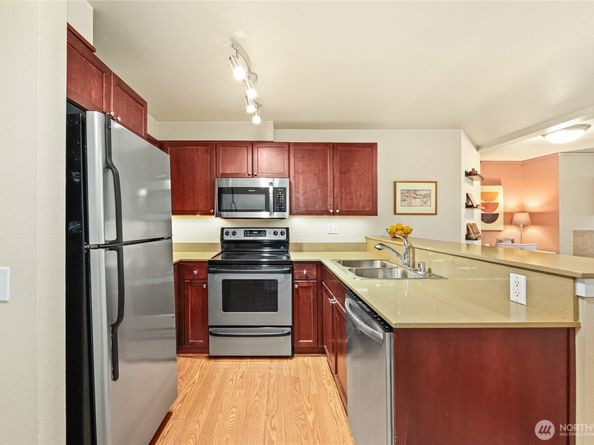 566 Prospect Street 209, Seattle WA 98109