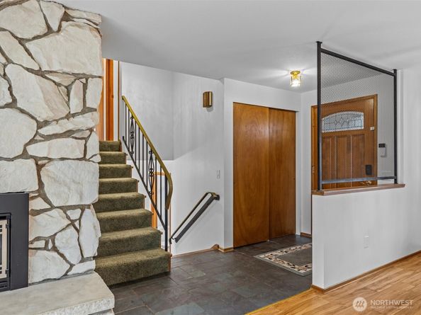 14405 SE 143rd Place, Renton WA 98059