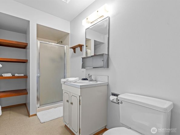 14405 SE 143rd Place, Renton WA 98059