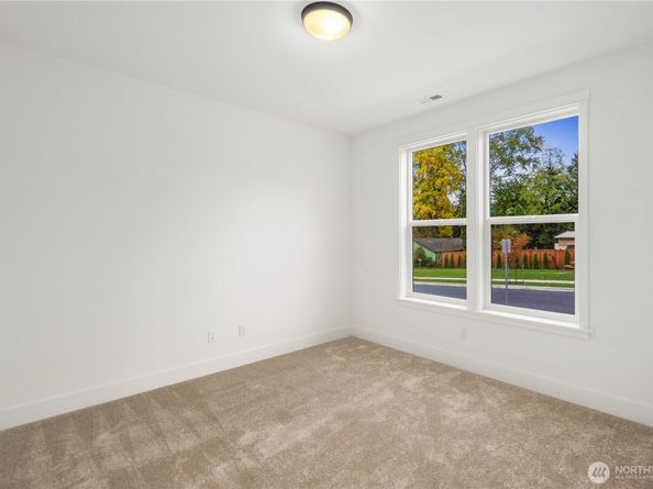 803 211th Place SE, Bothell WA 98021