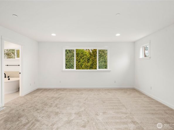 803 211th Place SE, Bothell WA 98021