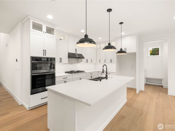 803 211th Place SE, Bothell WA 98021