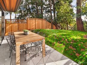 3949 W Barrett Lane, Seattle WA 98199