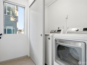 4416 Francis Avenue N B, Seattle WA 98103