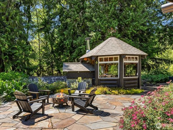 9631 Summer Hill Lane NE, Bainbridge Island WA 98110