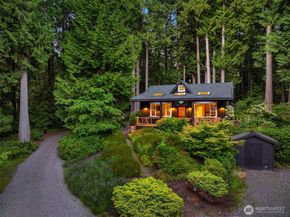 9631 Summer Hill Lane NE, Bainbridge Island WA 98110