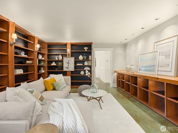 9631 Summer Hill Lane NE, Bainbridge Island WA 98110