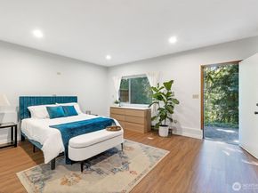 1515 NE 106th Street, Seattle WA 98125