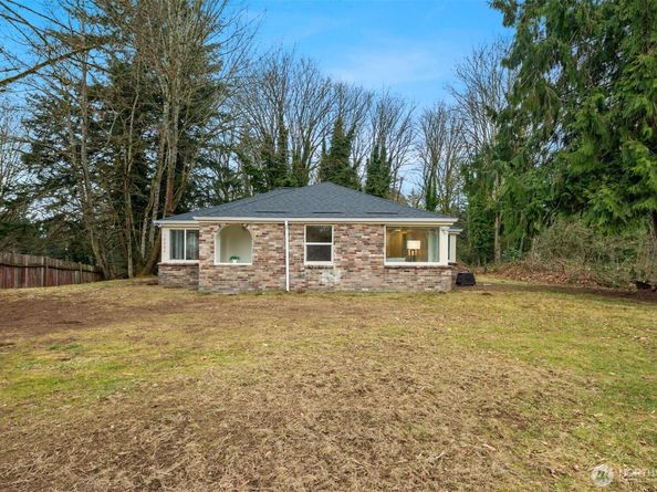 18006 116th Ave SE, Renton WA 98058