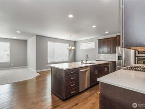 8312 8th Place SE, Lake Stevens WA 98258