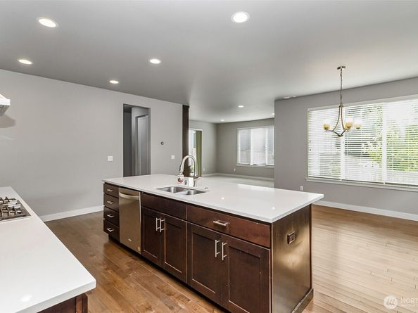 8312 8th Place SE, Lake Stevens WA 98258