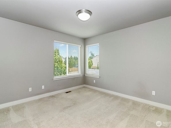 8312 8th Place SE, Lake Stevens WA 98258