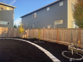 8312 8th Place SE, Lake Stevens WA 98258