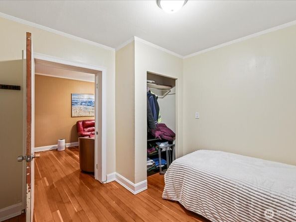 7 Harrison Street 5, Seattle WA 98109