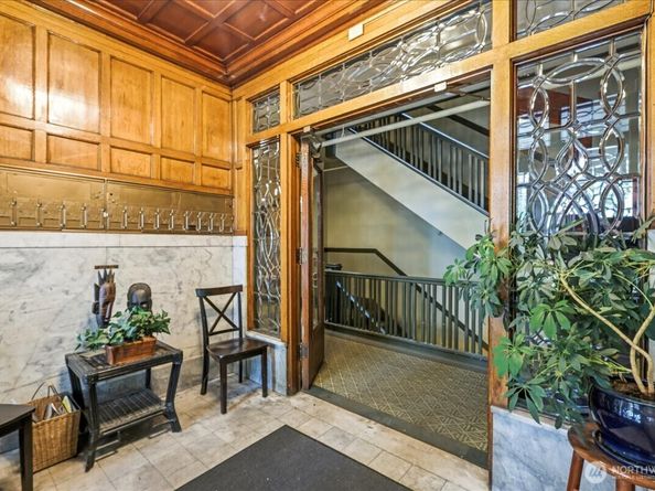 7 Harrison Street 5, Seattle WA 98109