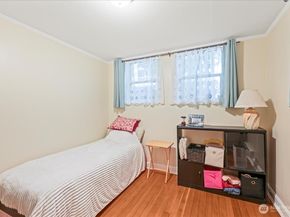 7 Harrison Street 5, Seattle WA 98109