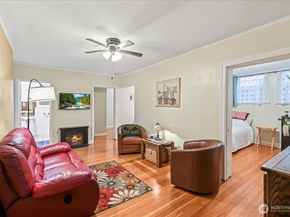7 Harrison Street 5, Seattle WA 98109