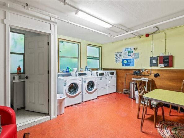 7 Harrison Street 5, Seattle WA 98109