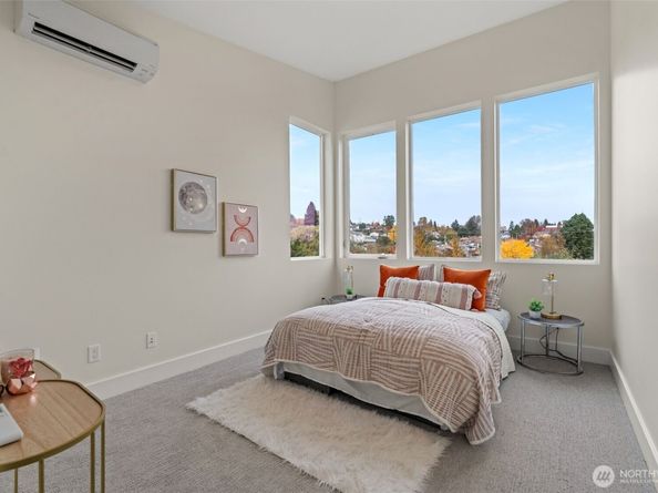 8610 37th Avenue S, Seattle WA 98118