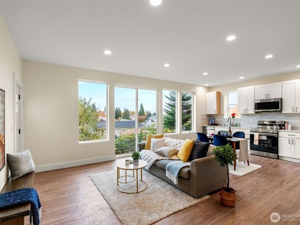 8610 37th Avenue S, Seattle WA 98118