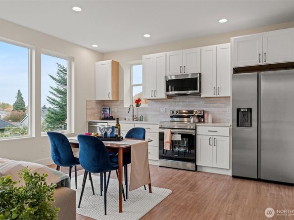 8610 37th Avenue S, Seattle WA 98118