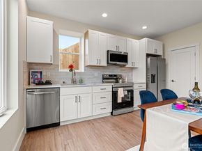 8610 37th Avenue S, Seattle WA 98118