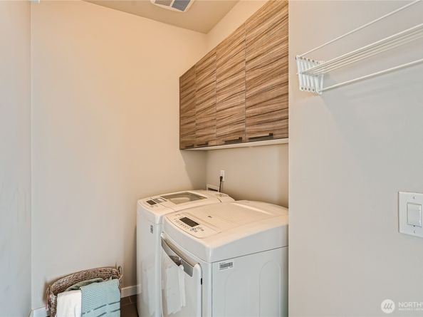 1240 4th Street W, Kirkland WA 98033