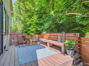 1240 4th Street W, Kirkland WA 98033