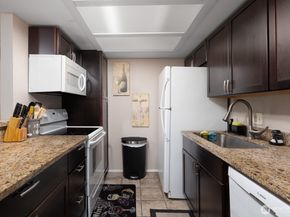 33006 17th Place S A104, Federal Way WA 98003