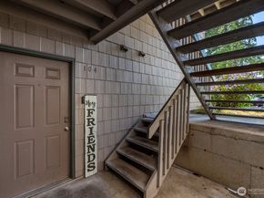 33006 17th Place S A104, Federal Way WA 98003