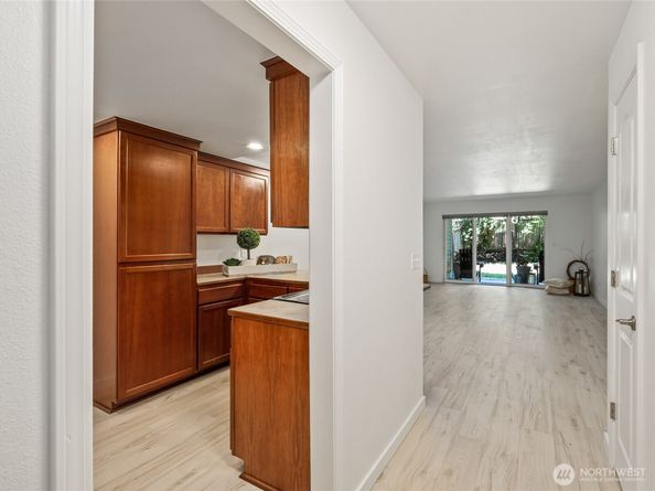 7811 218th Street SW 31, Edmonds WA 98026