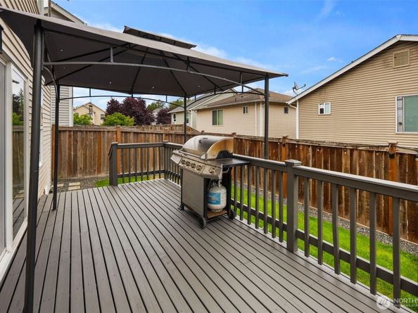 2415 103rd Drive SE, Lake Stevens WA 98258