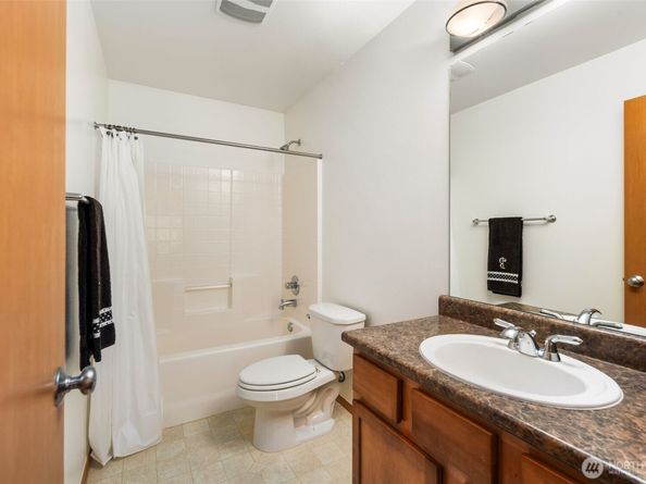 2415 103rd Drive SE, Lake Stevens WA 98258