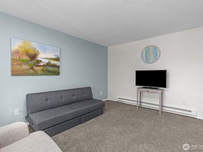 15152 65th Avenue S 818, Tukwila WA 98188