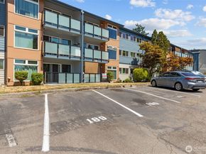 15152 65th Avenue S 818, Tukwila WA 98188