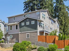 18901 12th Place W H2, Lynnwood WA 98036
