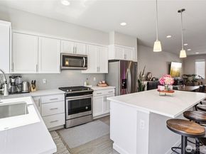 18901 12th Place W H2, Lynnwood WA 98036