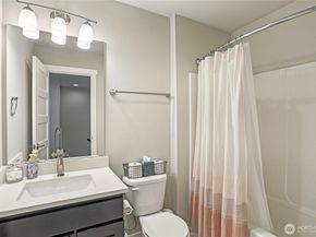 18901 12th Place W H2, Lynnwood WA 98036