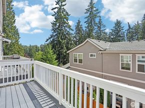 18901 12th Place W H2, Lynnwood WA 98036