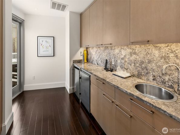 1521 2nd Avenue 3801, Seattle WA 98101