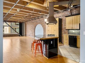 210 3rd Avenue S 3C, Seattle WA 98104