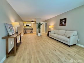 14480 NE 31st Street J101, Bellevue WA 98007