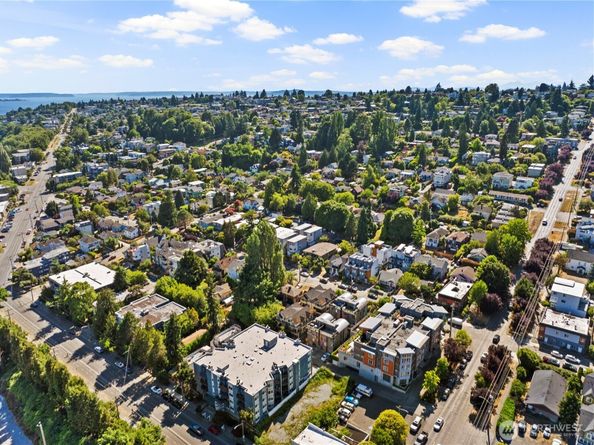 3045 20th Avenue W 210, Seattle WA 98199