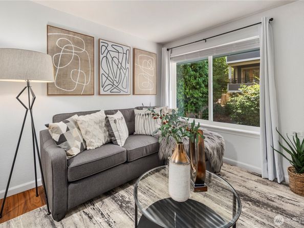 3045 20th Avenue W 210, Seattle WA 98199