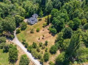 16832 McIntyre Road SW, Vashon WA 98070