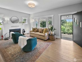 16832 McIntyre Road SW, Vashon WA 98070