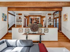 7236 Holly Hill Drive, Mercer Island WA 98040