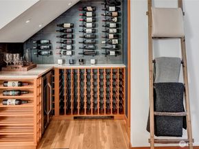 7236 Holly Hill Drive, Mercer Island WA 98040
