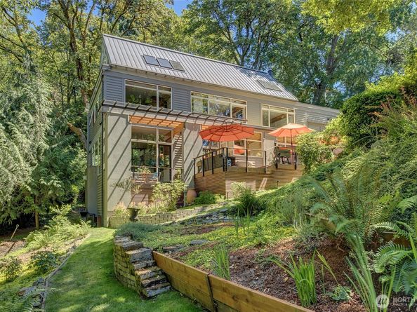 7236 Holly Hill Drive, Mercer Island WA 98040