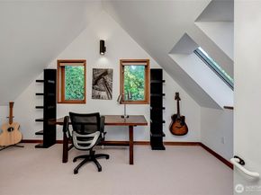 7236 Holly Hill Drive, Mercer Island WA 98040